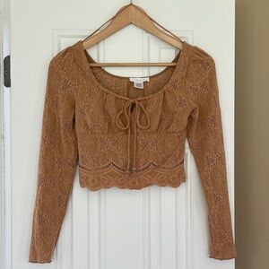 Kirious Los Angeles Tan Eyelet Lace Boho Crop Top
